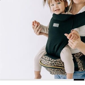 The Tushbaby™ Hip Carrier
$89